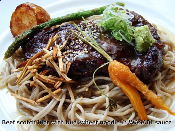 Scotch fillet on buckwheat noodle with thick wasabi sauce.